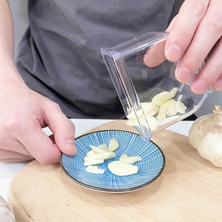 EasyPress Garlic Crusher & Peeler